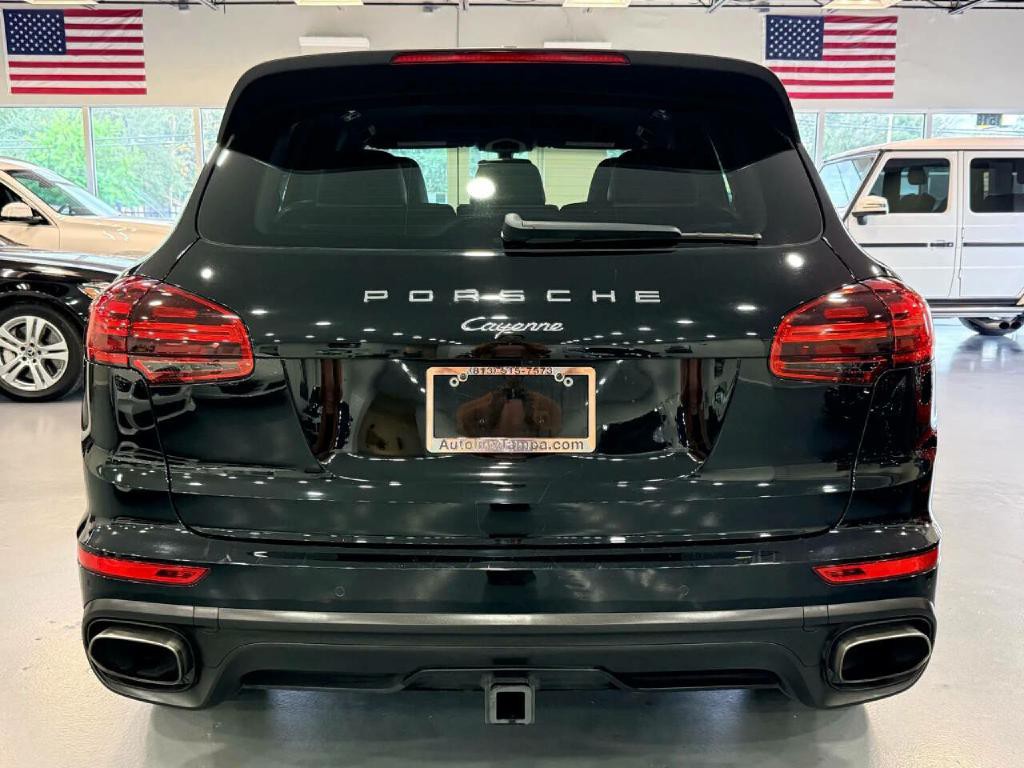 2017 Porsche Cayenne Image 5