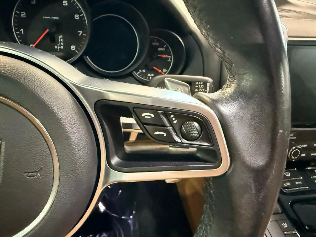 2017 Porsche Cayenne Image 23