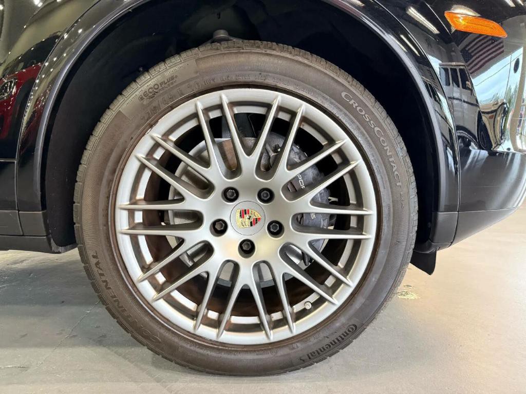 2017 Porsche Cayenne Image 41