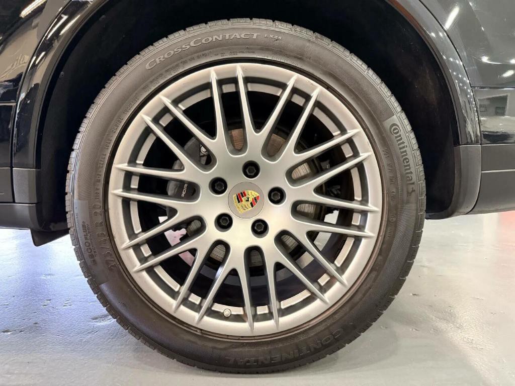 2017 Porsche Cayenne Image 43