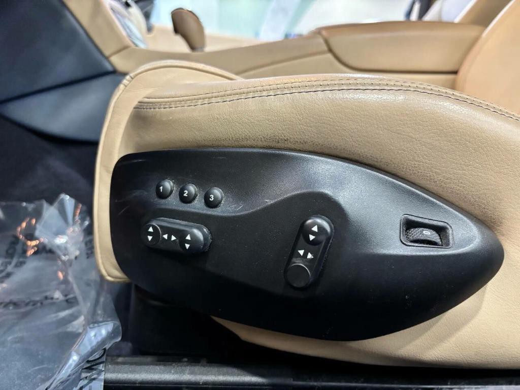 2013 Maserati GranTurismo Image 12