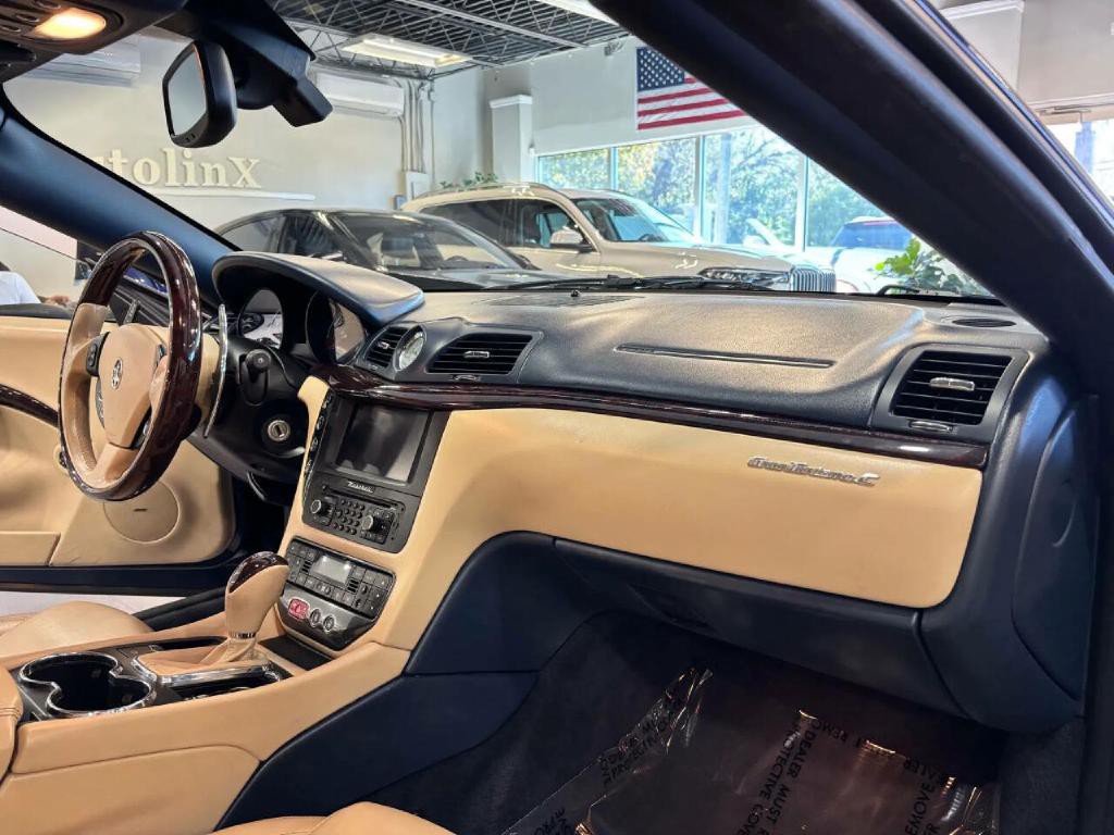 2013 Maserati GranTurismo Image 19