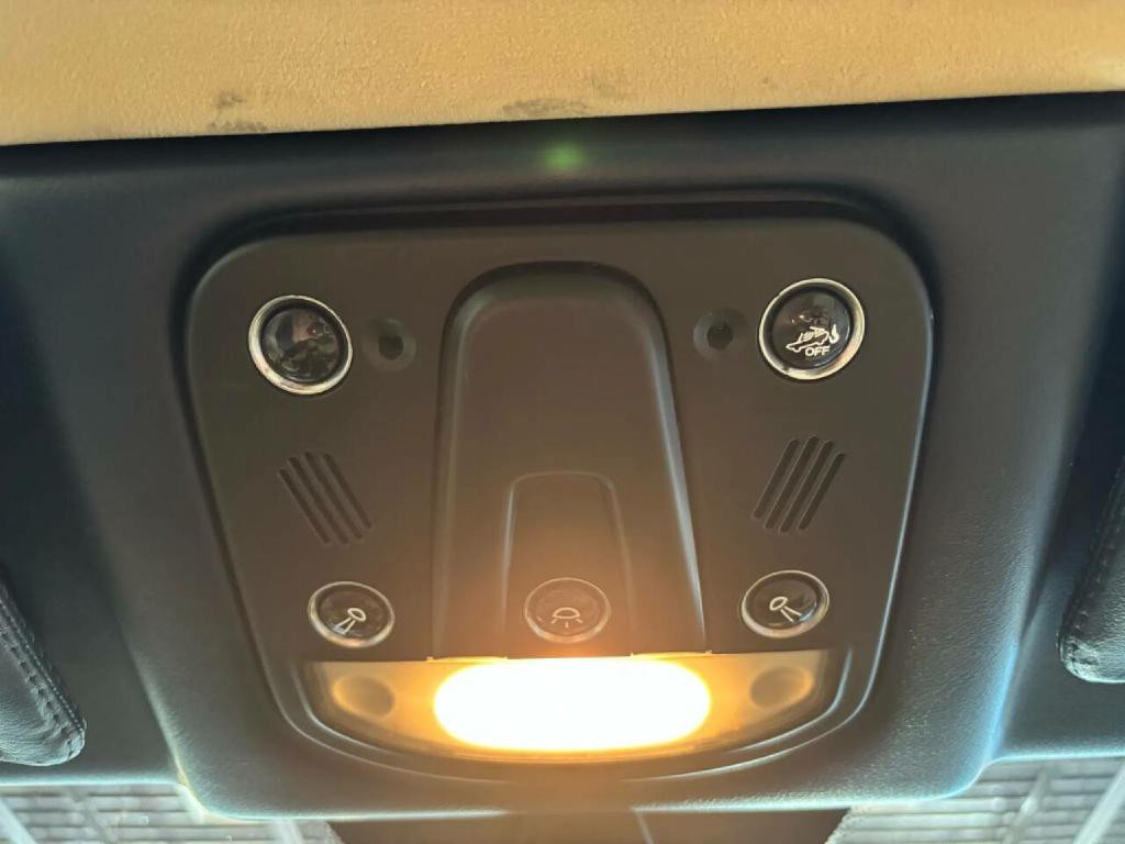 2013 Maserati GranTurismo Image 32