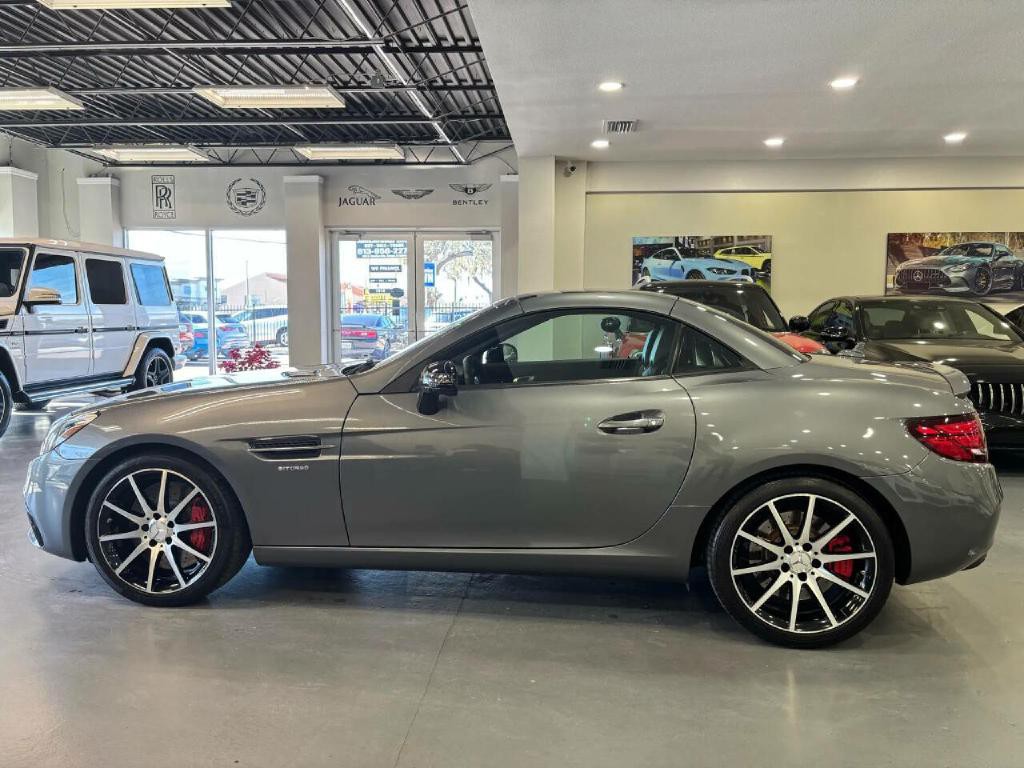 2017 Mercedes-Benz SLC-Class Image 4