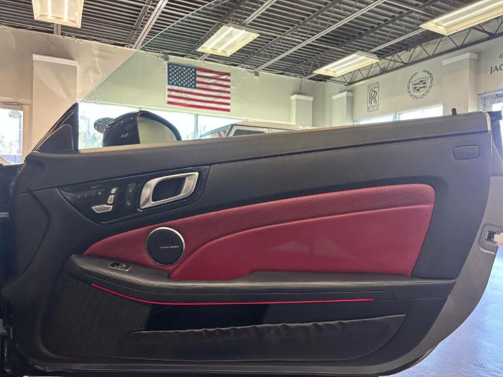 2017 Mercedes-Benz SLC-Class Image 35