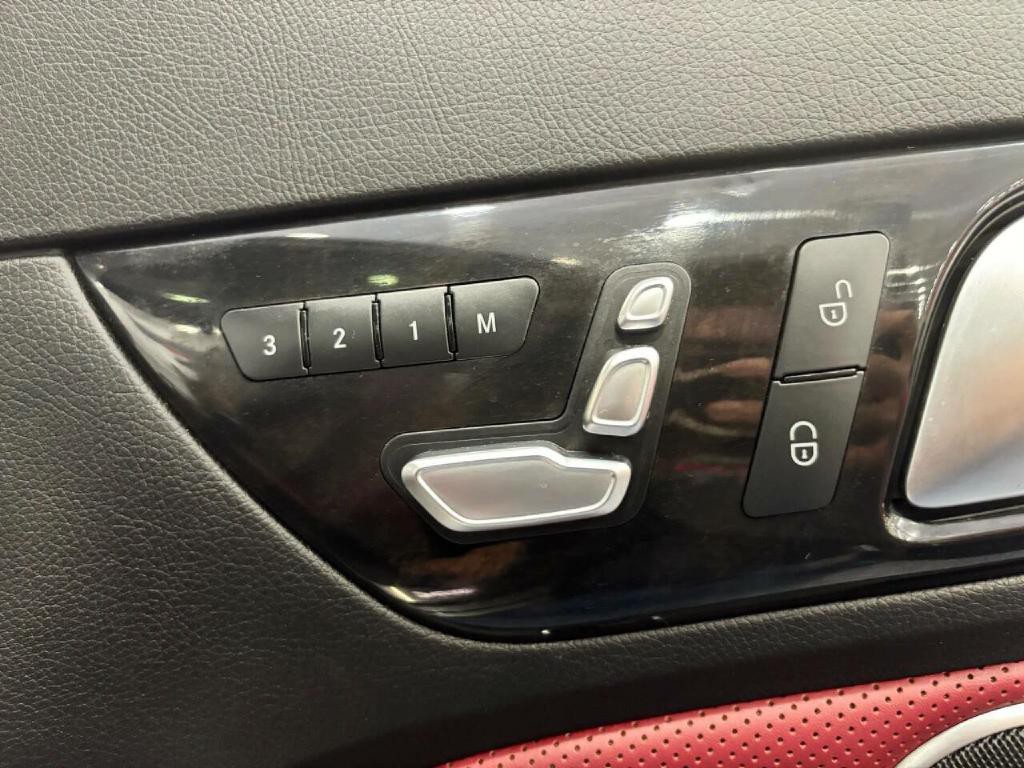 2017 Mercedes-Benz SLC-Class Image 36