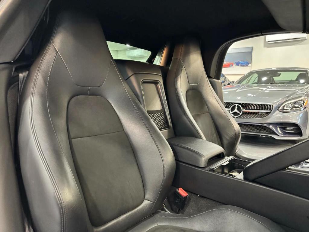 2014 Jaguar F-TYPE Image 13