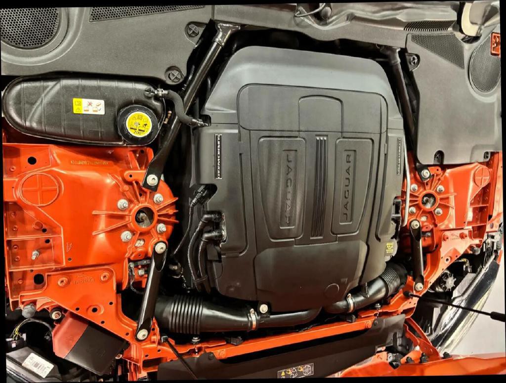 2014 Jaguar F-TYPE Image 37