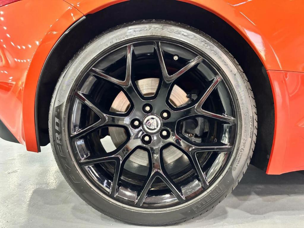 2014 Jaguar F-TYPE Image 40