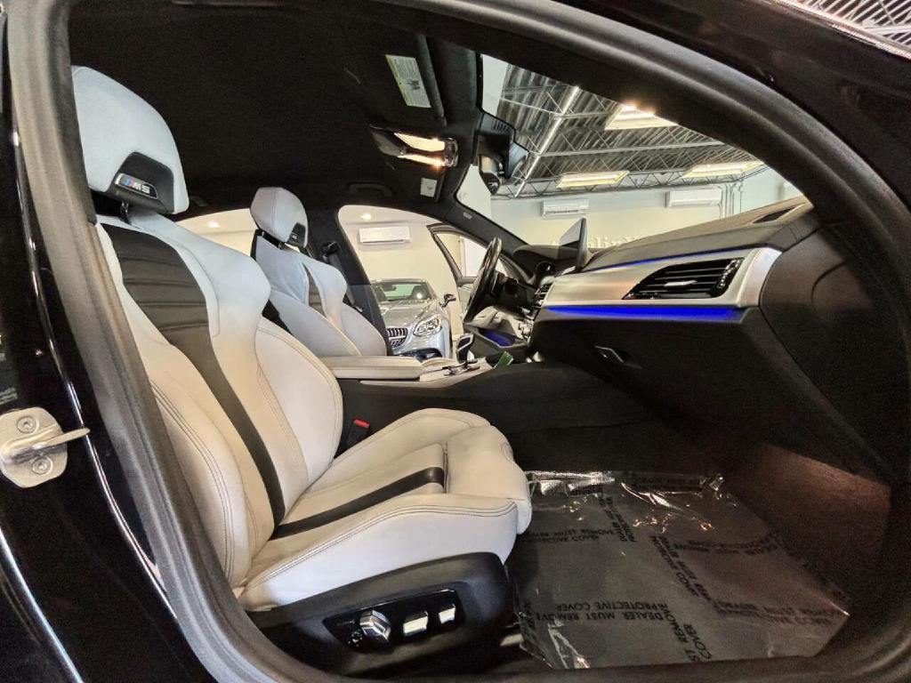 2023 BMW M5 Image 24