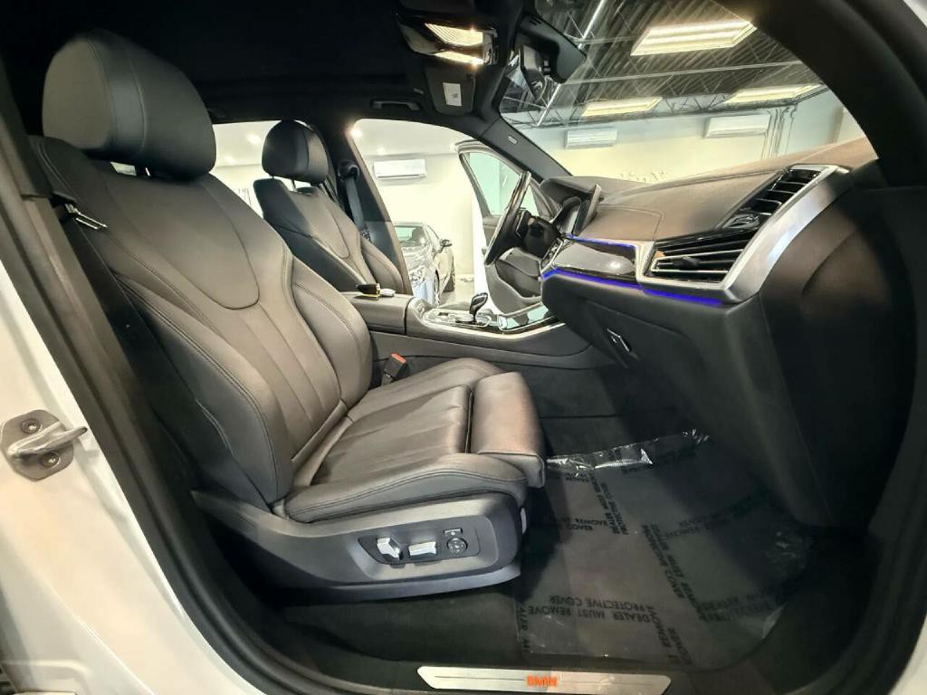 2020 BMW X5 Image 15