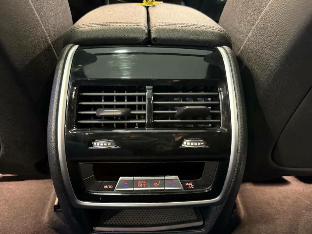 2020 BMW X5 Image 29