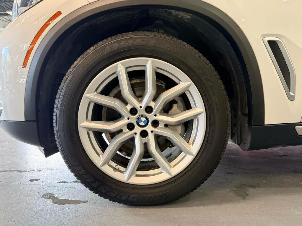 2020 BMW X5 Image 46