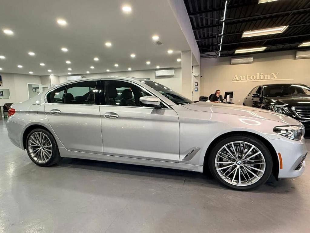 2018 BMW 5 Series Image 9
