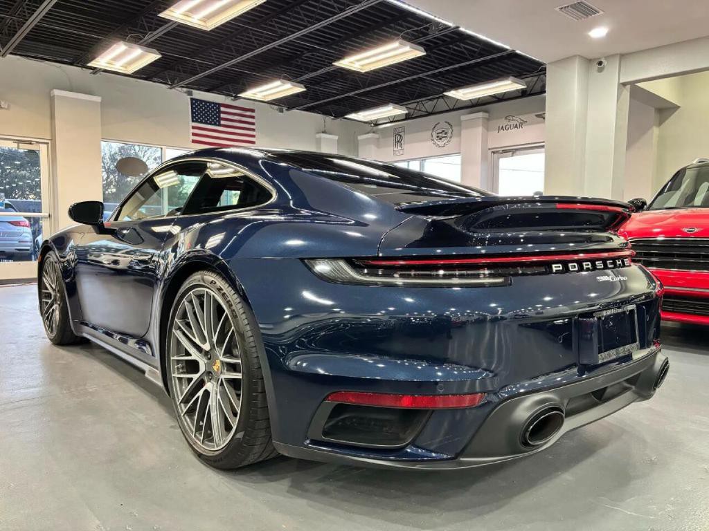 2021 Porsche 911 Image 4