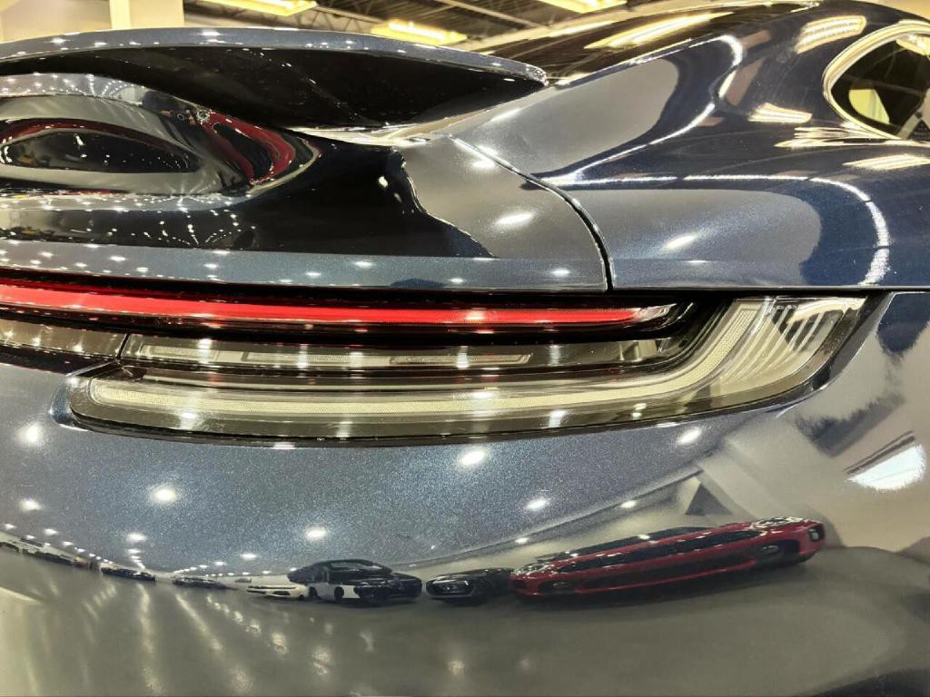 2021 Porsche 911 Image 11