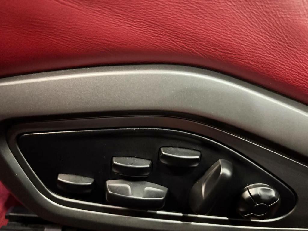 2021 Porsche 911 Image 19