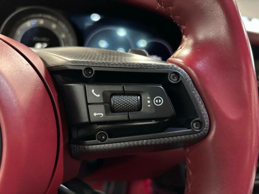 2021 Porsche 911 Image 30