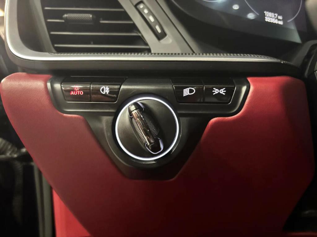 2021 Porsche 911 Image 41