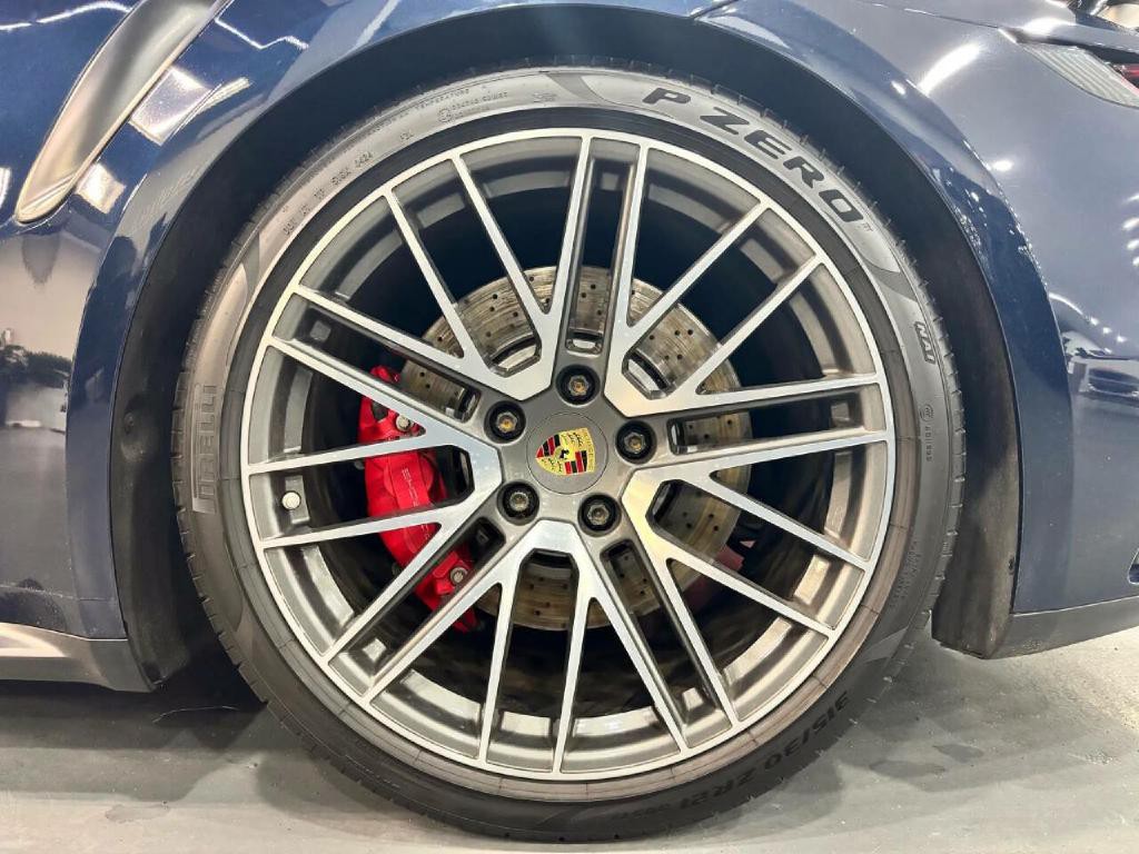 2021 Porsche 911 Image 52