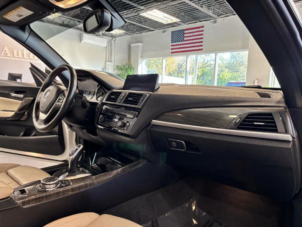 2016 BMW 2 Series Image 10