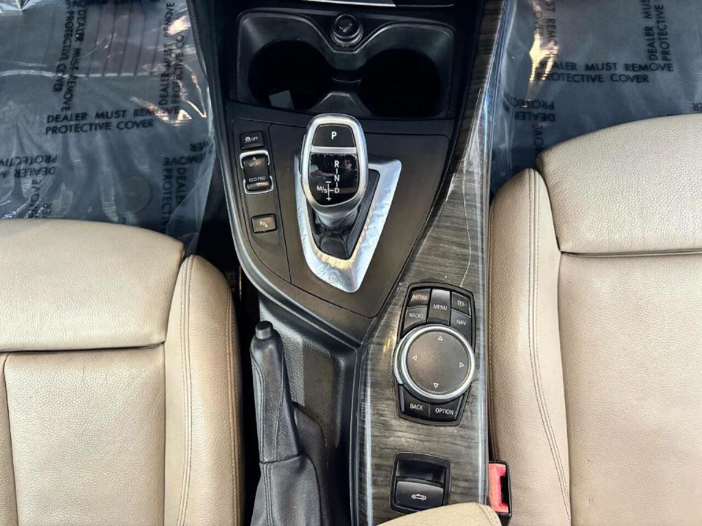 2016 BMW 2 Series Image 23