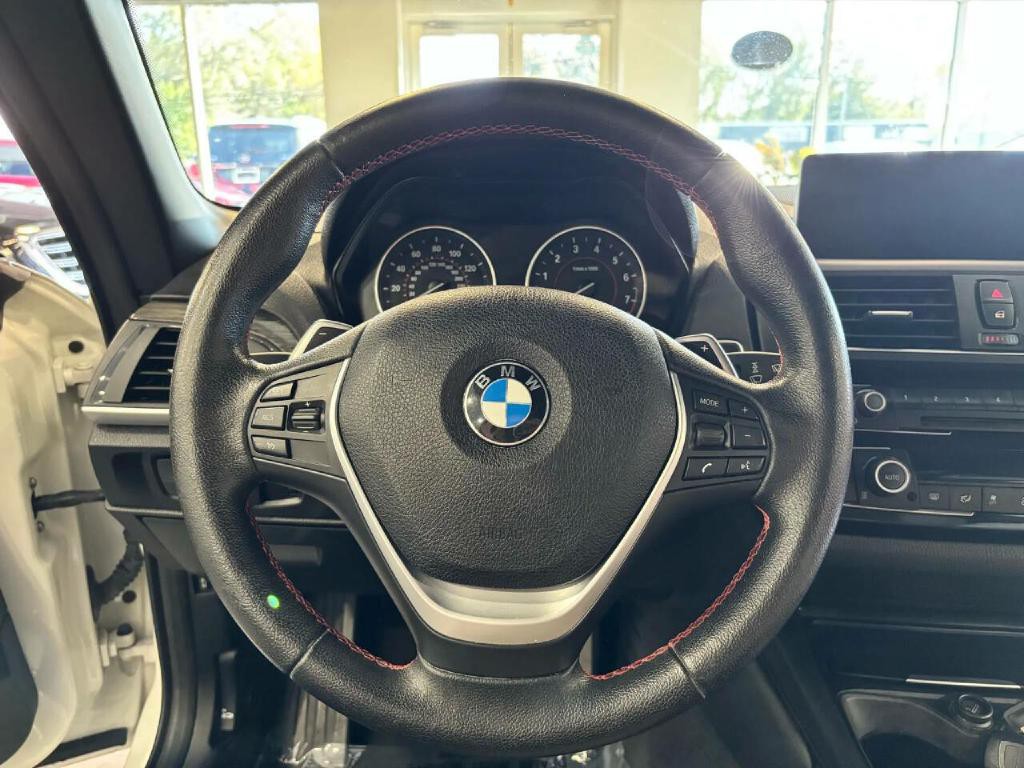 2016 BMW 2 Series Image 25