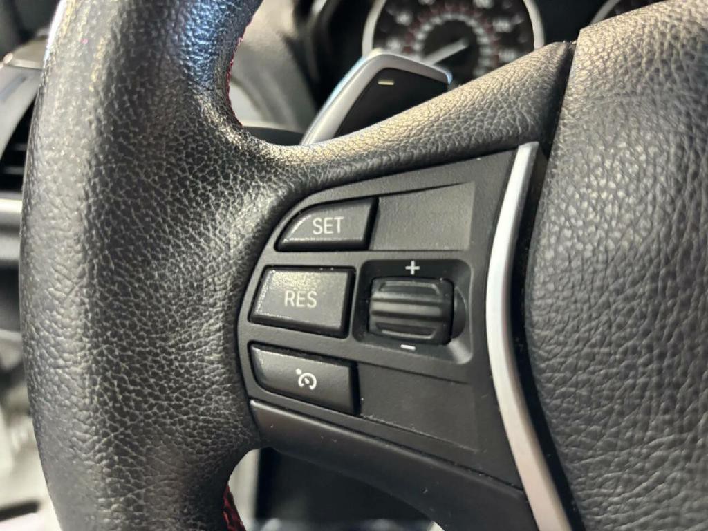 2016 BMW 2 Series Image 26