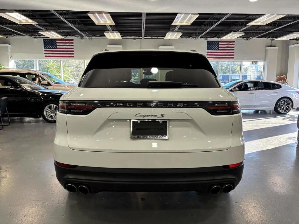 2019 Porsche Cayenne Image 6