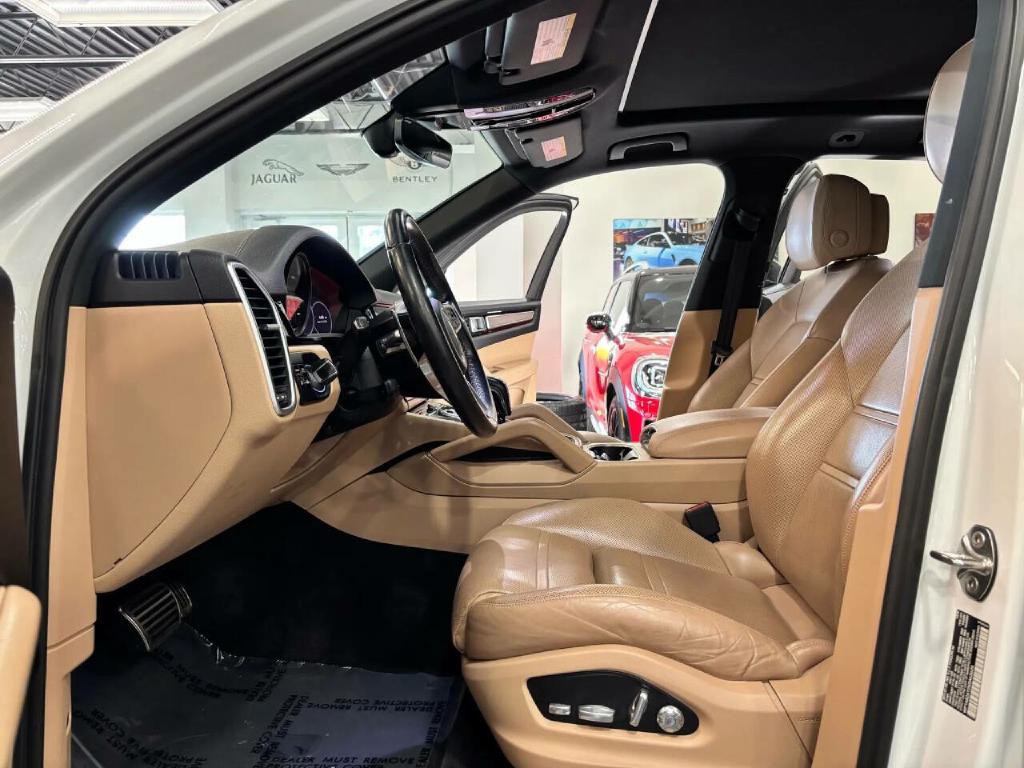 2019 Porsche Cayenne Image 12