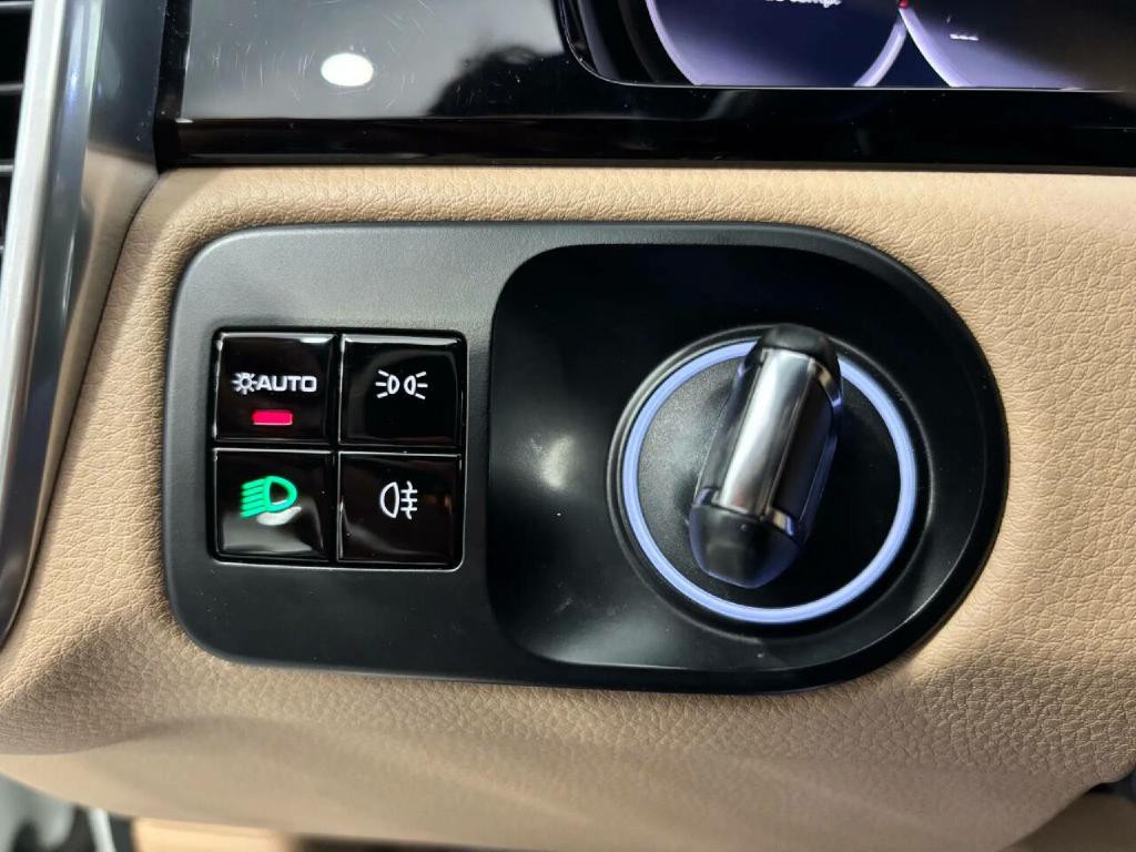 2019 Porsche Cayenne Image 38