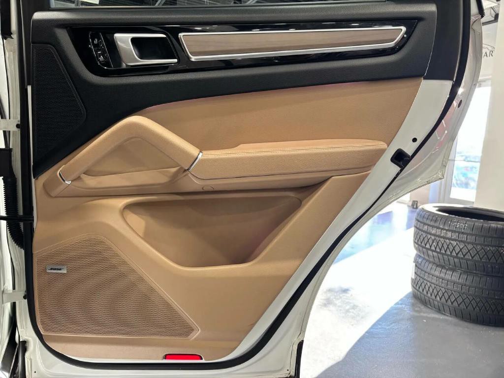 2019 Porsche Cayenne Image 43