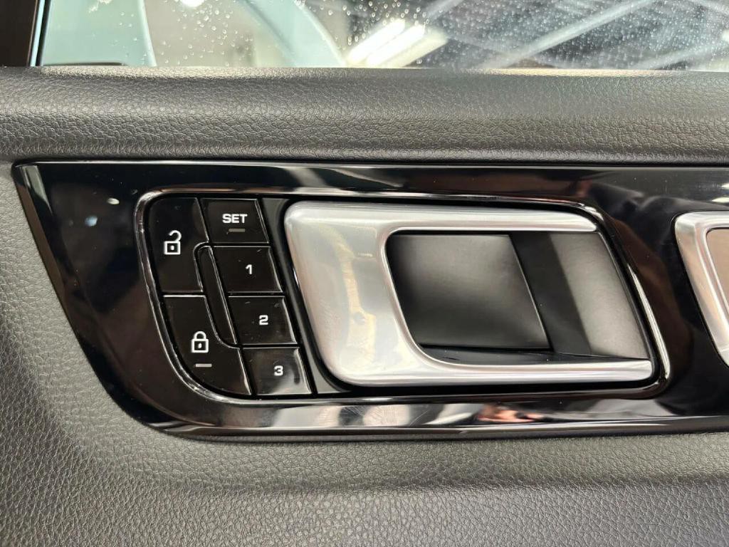 2019 Porsche Cayenne Image 45