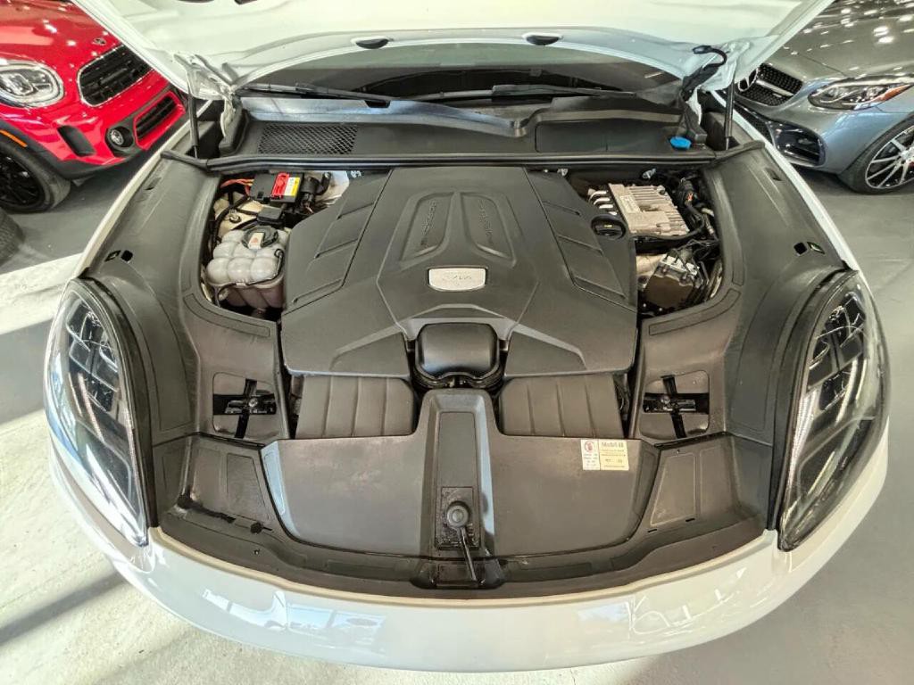 2019 Porsche Cayenne Image 50