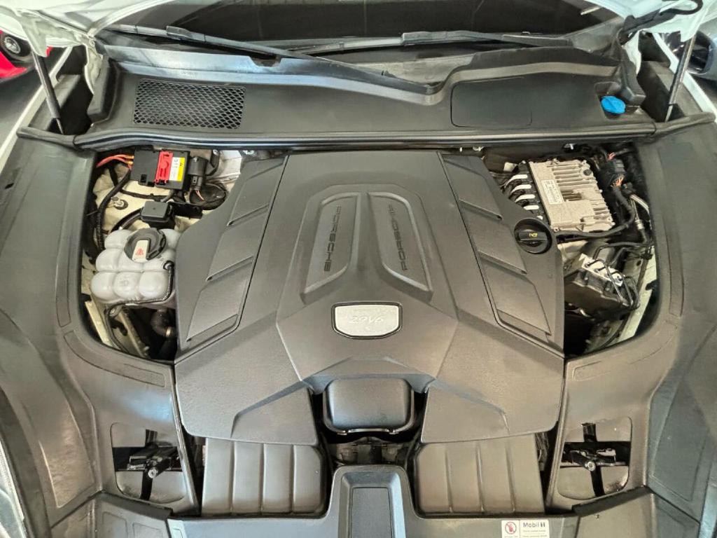 2019 Porsche Cayenne Image 51