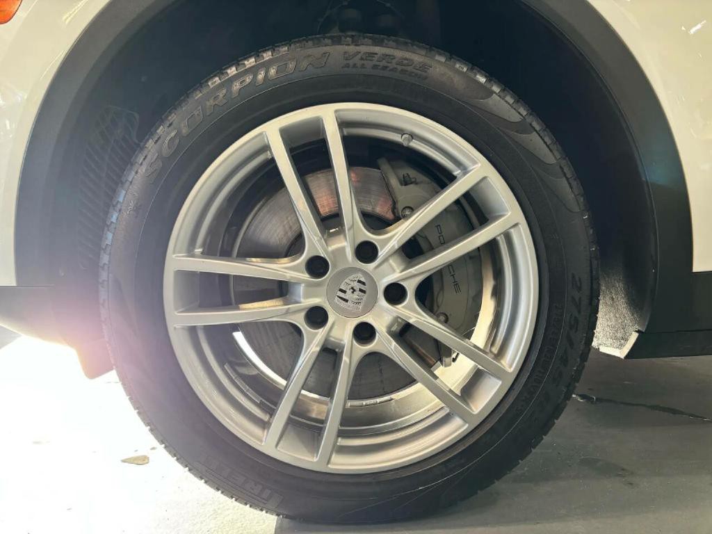 2019 Porsche Cayenne Image 52