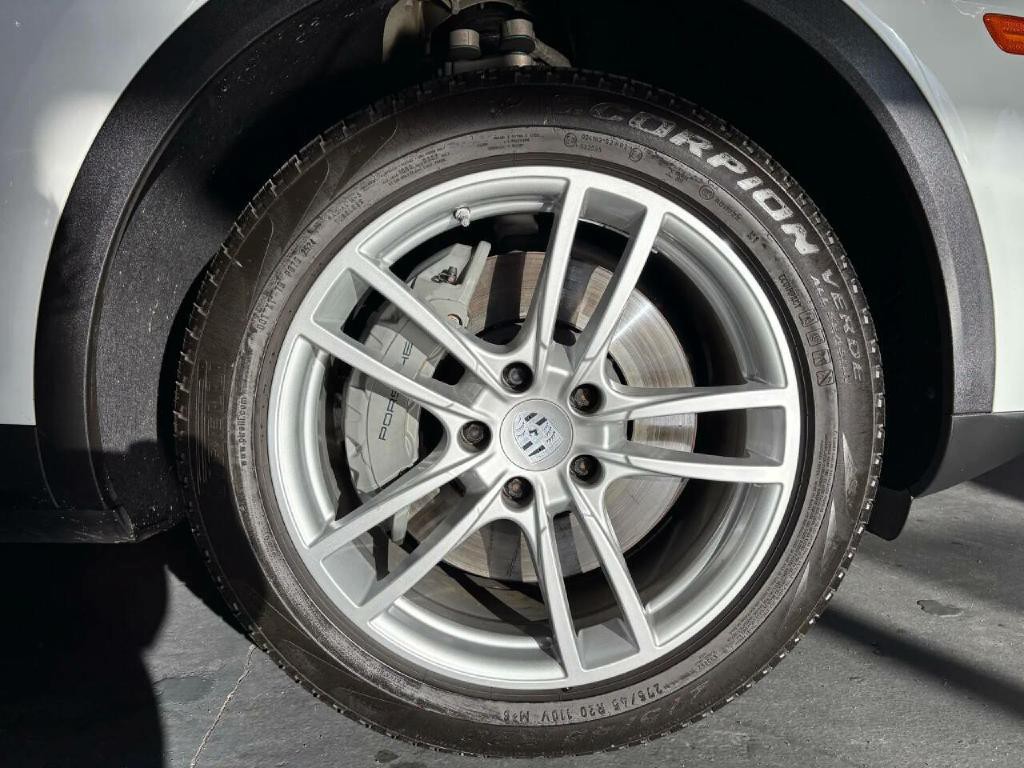 2019 Porsche Cayenne Image 55