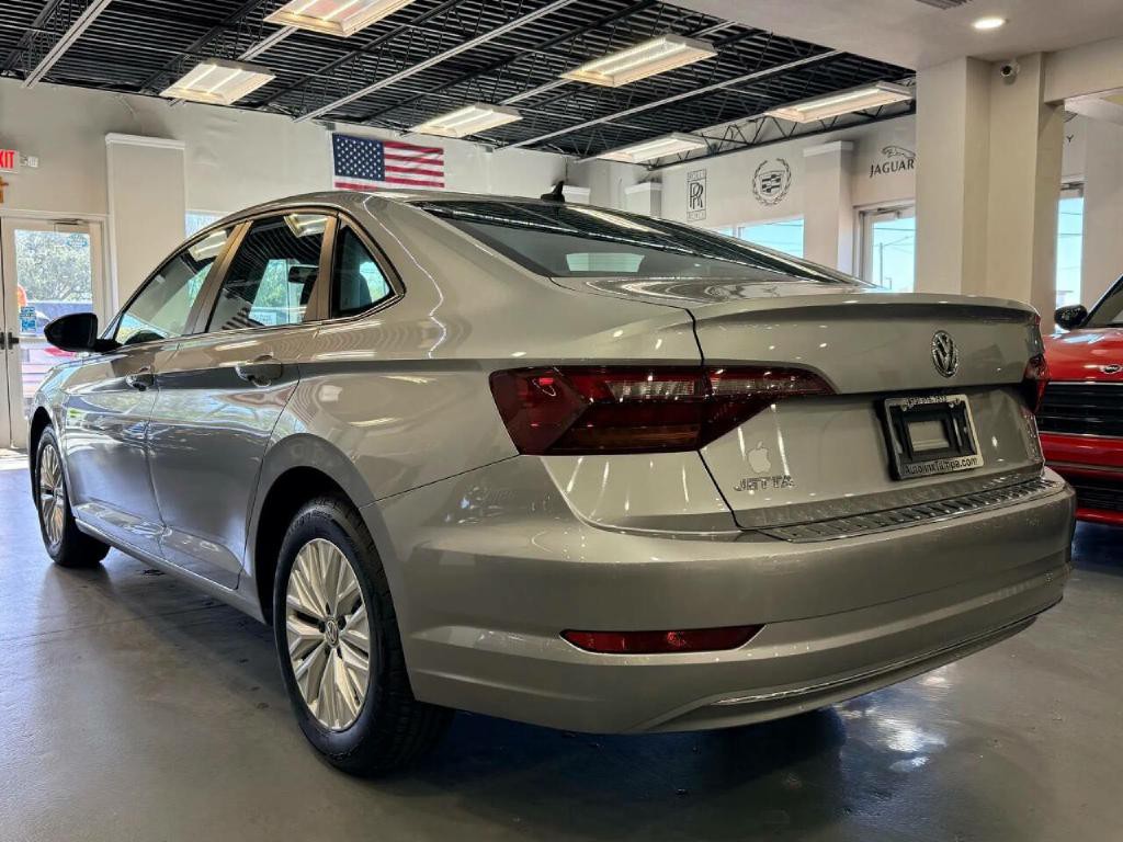 2019 Volkswagen Jetta Image 7