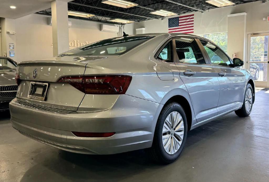 2019 Volkswagen Jetta Image 9