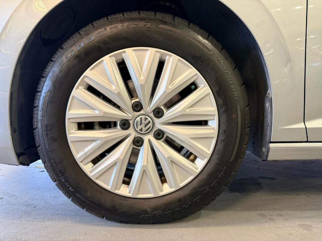 2019 Volkswagen Jetta Image 38
