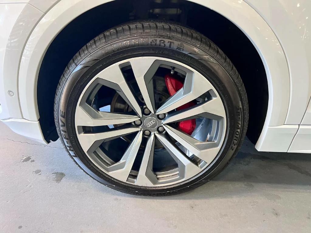 2019 Audi Q8 Image 34