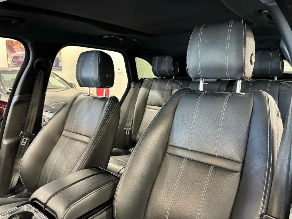 2020 Land Rover Range Rover Image 11