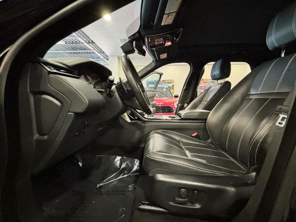 2020 Land Rover Range Rover Image 12