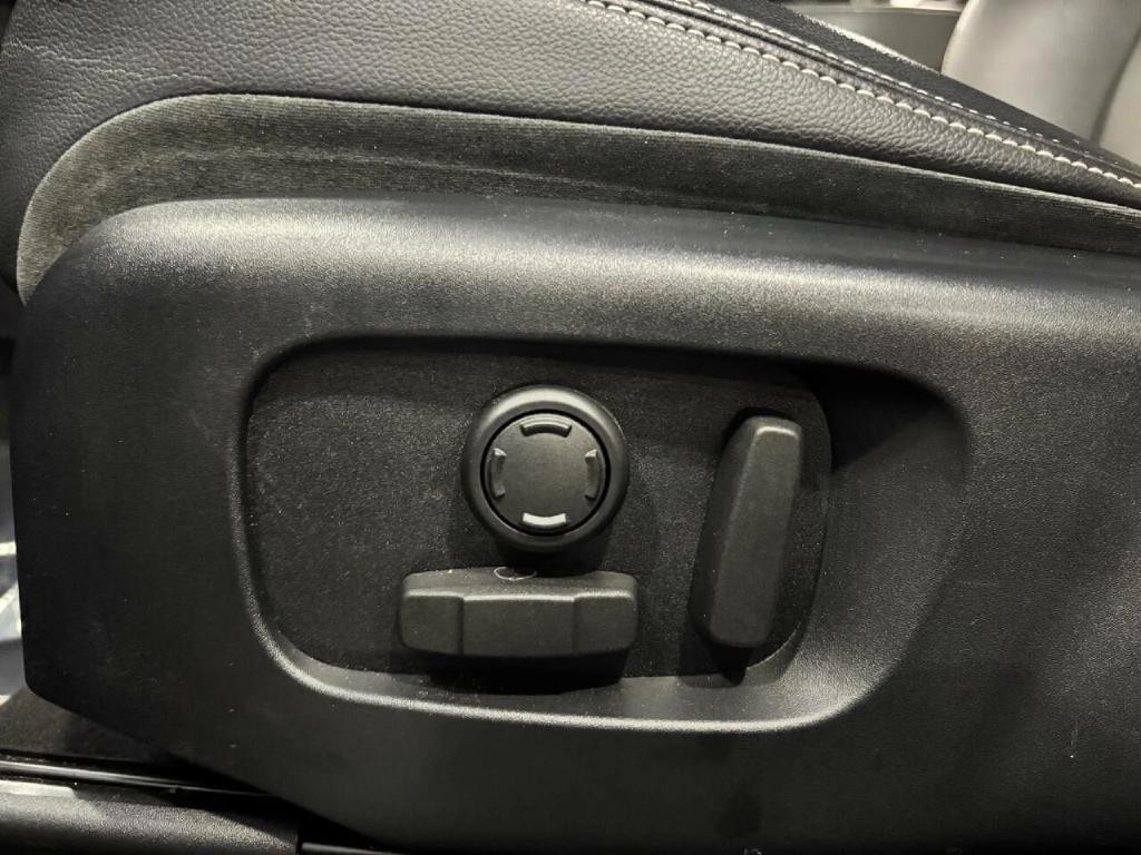 2020 Land Rover Range Rover Image 13