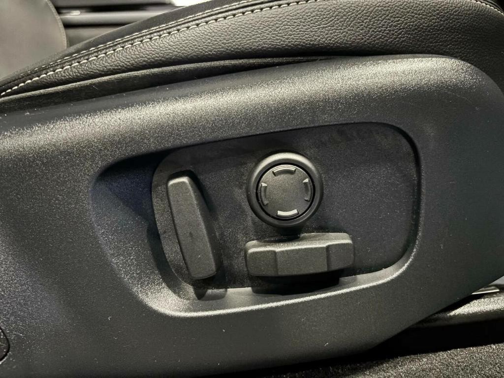 2020 Land Rover Range Rover Image 22