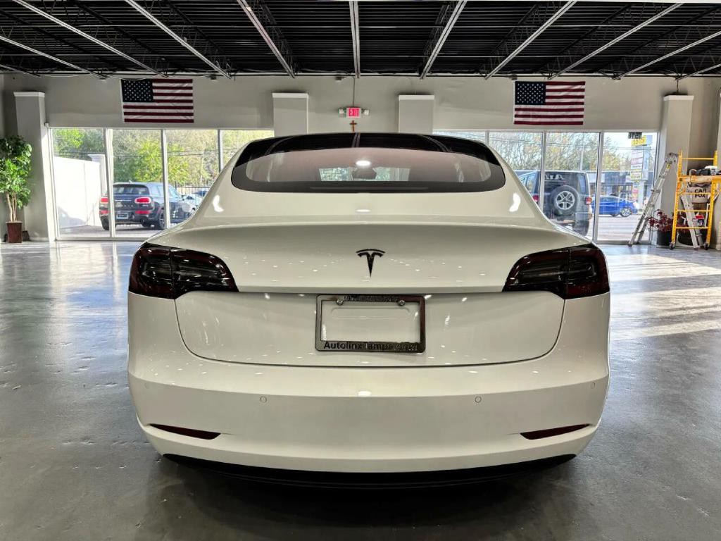 2018 Tesla Model 3 Image 6