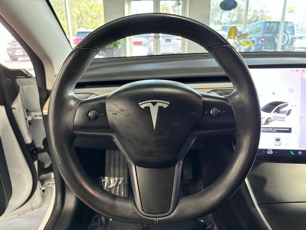 2018 Tesla Model 3 Image 27