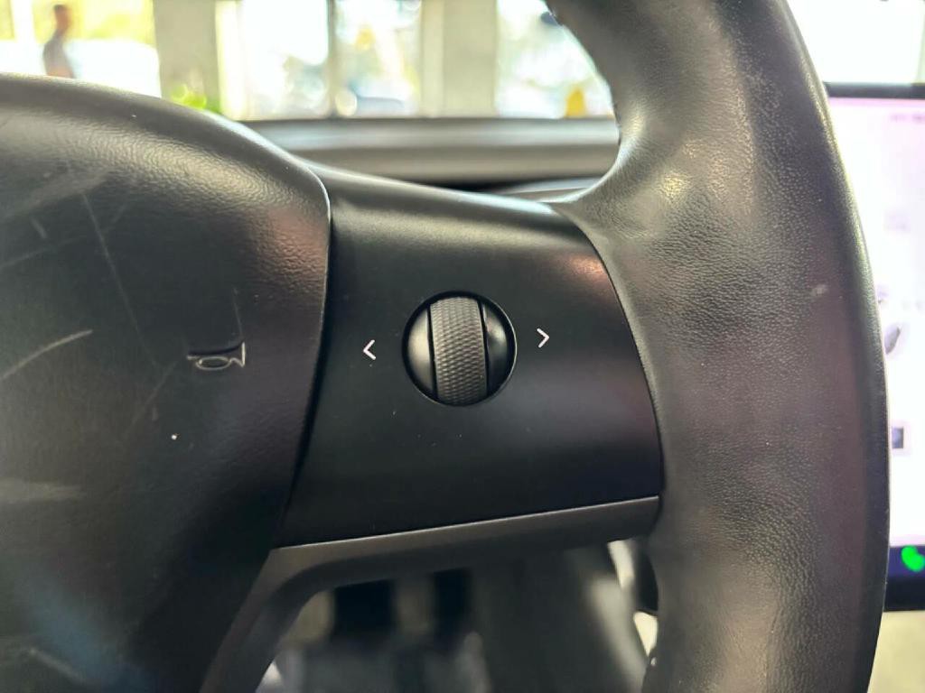 2018 Tesla Model 3 Image 29