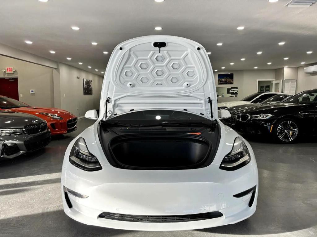 2018 Tesla Model 3 Image 38