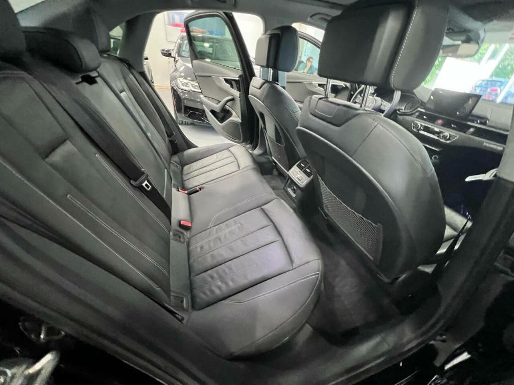 2021 Audi A4 Image 20